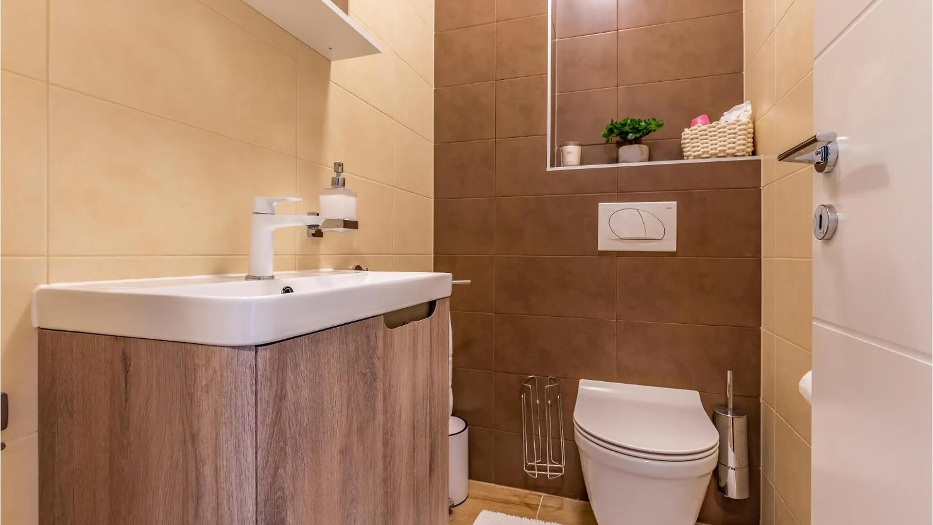 Stunning Apartment In Medulin With Wifi