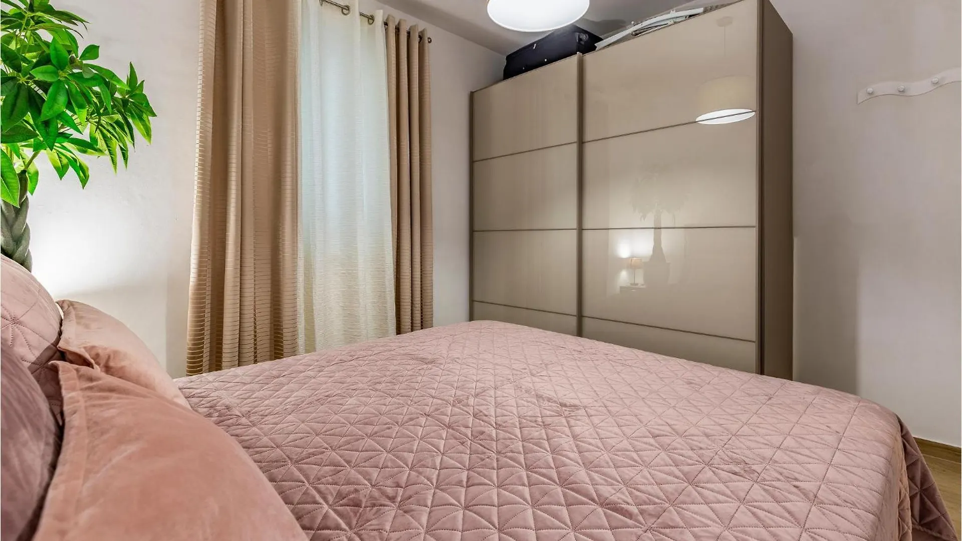 Stunning Apartment In Medulin With Wifi